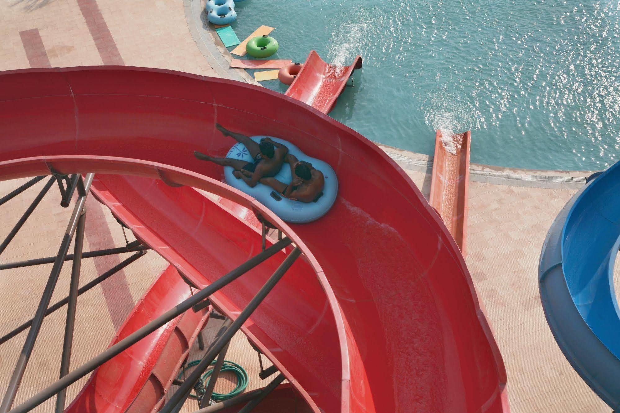 Sentosa Resorts Chinchvad Eksteriør bilde